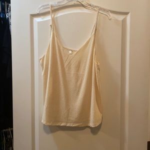 Cream tank w/gold dots.  Pics don’t justice.